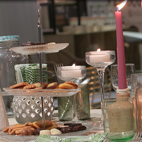 Fresh-spring-table-snacks-table-candles